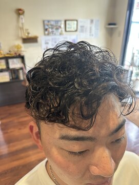 ディーズ(D’z) メンズパーマ