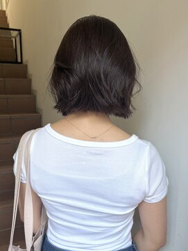 サンク 原宿 表参道(cinq) 切りっぱなしボブ外ハネ外国人風ボブブラウンカラー前髪なし