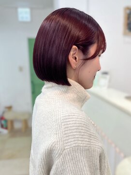 ルフェリ(Lufeli) 【Lufeli】いとうりお　レイヤーボブ/顔周りカット/ワインレッド