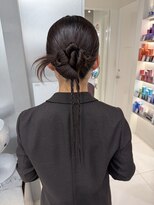 アールプラス 新宿(ar+)&nbsp;【新宿駅/新宿三丁目/ヘアセット/カチモリヘア/お呼ばれヘア】