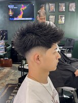 トライブ(TRIBE)&nbsp;スキンフェードジェットモヒカンメンズショートスタイル