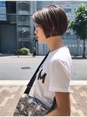 ショートボブ