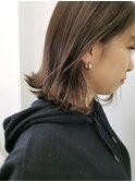切りっぱなしボブ×クリアグレージュ