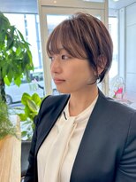 ビューエヒメ(VIEW EHIME)&nbsp;大人ラフウェーブ外ハネボブダークブラウンスウィングショート