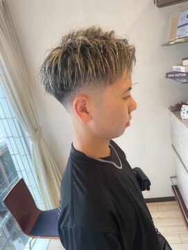 ブレイズ コクラ(BLAZE KOKURA) スキンフェード×メッシュ