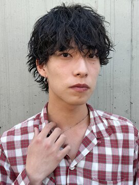 ロンド ローガン 名駅(Lond LOGAN) アメカジと相性抜群!ミディアムウルフパーマで激渋に!