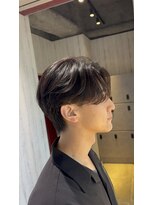 アクシー ヘアーアンドメイク(AXY HAIR&MAKE)&nbsp;フェザーパーマニュアンスパーマ毛流れパーマ刈り上げパーマ新宿