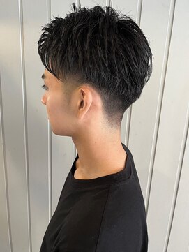 アンド アノン(and anon) 刈り上げショート 束感スタイリング ビジネス メンズショート