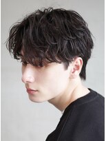 レタッチ バイ フィフス 天神大名(RETOUCH by fifth)&nbsp;シャドウパーマスパイラルパーマツーブロックメンズパーマ束感