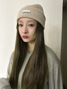 メゾンアクア 表参道(Maison ACQUA) ☆ブリーチなしダブルカラー オリーブ オリーブベージュ ボブ