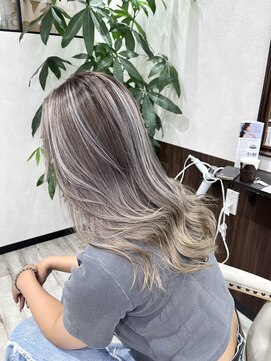 ベルヘアーデザイン 堺東(Belle hair Design) バレイヤージュ/グラデーション/グラデーションカラー/外国人風