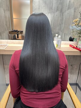 アリアバイエクラート 新宿南口店(ARiA by ECLART) 美髪！黒髪ストレート！