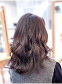【 ふんわりカールヘア / 大人女子 / カラー / モテ髪 】