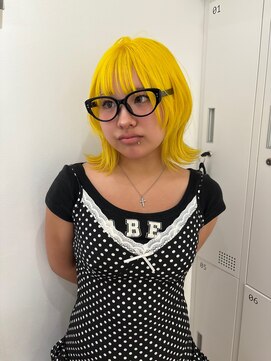 ユニック ウメダ(unique UMEDA) 高発色イエローカラー！！