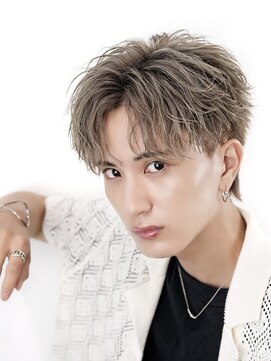 オーシャントーキョーウエスト 心斎橋 (OCEAN TOKYO WEST) ツイストスパイラル波巻きスパイラルパーマグレージュ