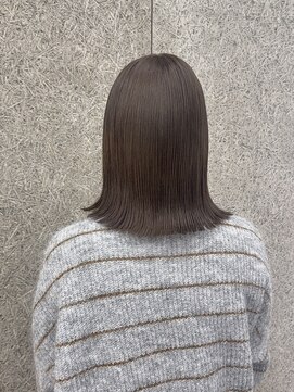 【横田芽衣】切りっぱなしボブ