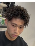 サーフバック　ツイストスパイラル眉カットメンズパーマ