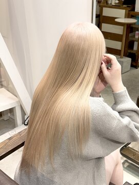 グロウ 渋谷西口(grow) ミルクティーブロンドハイトーンロングケアブリーチホワイト