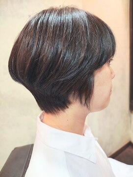 エルアール コウベ(LR KOBE) 超高濃度水素ケアカラー大人ショートボブ 【40代50代60代】