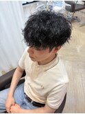 動きを出しつつシルエットを綺麗に、シャドウ×ツイスパ