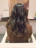 キャトル(hair make QUATRE)&nbsp;アッシュロング♪