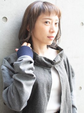 ノイン(noine) 旬な雰囲気を演出できるトレンドアイテムは魅力的。