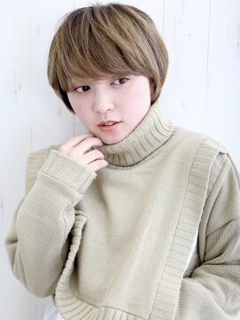 ハレ(HALE) 【HALE銀座】ペールベージュ×ひし形ショートボブ