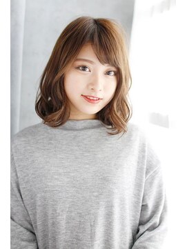 プティルカ(PutiLuca D.C.) ふんわりシルエットの外はねカール