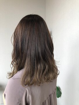 ブランシュ(Branche) グラデーションカラー