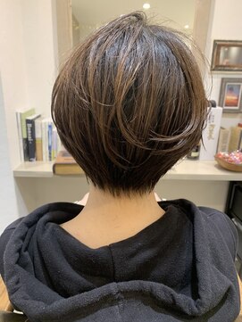 ランプ(Lamp) ボリュームアップ！！丸みショート♪