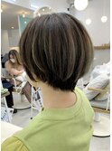 シルバーグレージュ☆ハイライト☆ROMMY.小顔ショート