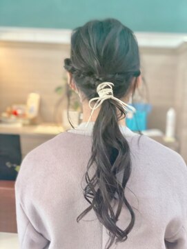 オーブ(orb) ポニーテールアレンジ