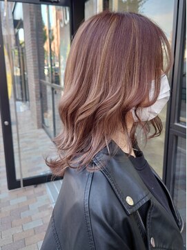 ジュノ 鹿児島中央店(Juno) 【Juno鹿児島中央店】ウォームベージュ×ハイライト