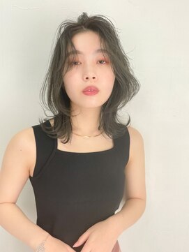 ラシク(racic) 【racic】韓国風くびれレイヤー×オリーブグレージュ20代/30代