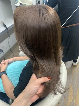 リーホリエ(Lee Horie) シアーベージュ / mio