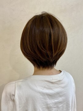 イソラヘアアトリエ(Isola hair atelier) 【Isola】大人×前下がりショート