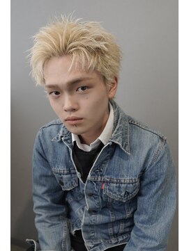 メンズサロン ゴールド 名古屋(GOALD) ボックスショート　スパイキーショート　ブロンドヘア