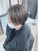 ハンサムショート×立体ハイライトベージュ