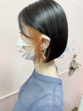 イルウィ(irwi) 【デザインカラー】ハロウィンオレンジインナカラーカラー　ボブ