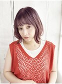 ツヤ感ピンクのニュアンスカールボブスタイル