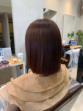 リレーション(Relation) 透明感艶カラーナチュラルブラウン切りっぱなしぱつっとボブ