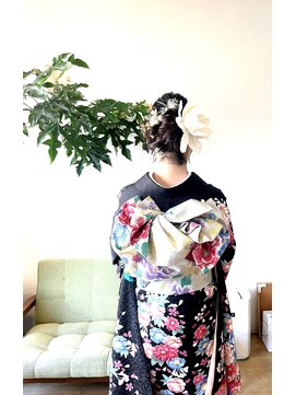 パリスガーデン(Paris Garden) 成人式ヘアセット、着付け