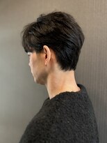 リリー(Lily)&nbsp;大人のセンターパート【理容】品川/理容室/フェード/白髪染め