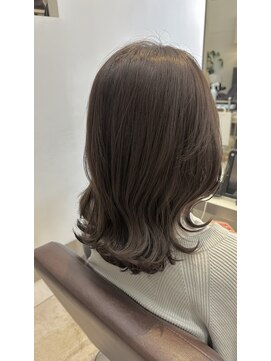 ブリッサ(brisa) 【brisa表参道】透明感カラー/ミディアムレイヤー