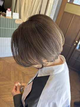 ピン(pin) 重くならない春カラー