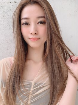 ヘアアンドメイク コルト フォークロア(HAIR&MAKE COLT FOLKLORE)の写真/ダメージレス施術はもちろん、お家でのセットお手入れもしっかりアドバイス☆お気軽にご希望、お悩み相談◎
