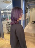 バイオレットグレージュの外はねミディ