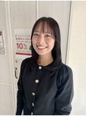 ワンカールのレイヤースタイルでダークトーンでも重たくない！