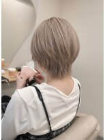 チザン(TIZAN) ≪縮毛履歴からでもできる≫ホワイトベージュ