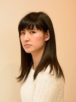 アーティス ヘア デザイン(Artis hair design)&nbsp;スライドカットで束感を出したミディアム